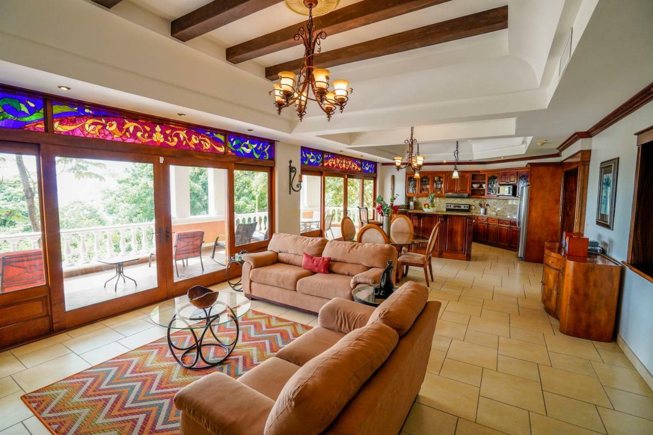 Pacifico Colonial Condominiums Nationalpark Nationalpark Manuel Antonio Exterior foto